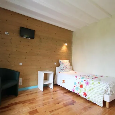 Maison Familiale Avec Jardin Clos, Jeux Exterieurs, Wifi Et Confort Au Coeur Du Parc Du Perche - Fr-1-497-10 Holiday home Feings (Orne)